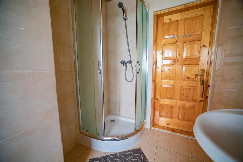 Hawrań Apartment — photo 8 of 8
